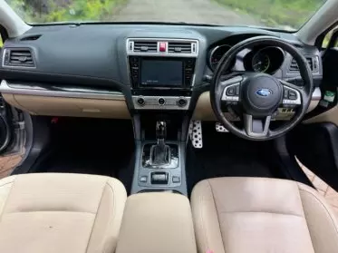 Subaru Legacy B4