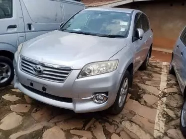 Toyota Vanguard