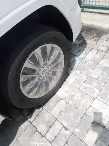 Toyota  Land Cruiser VXR V8