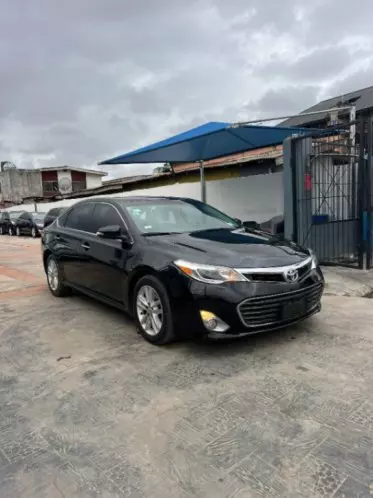 Toyota Avalon