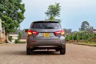 Mitsubishi RVR
