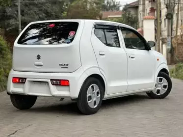 SUZUKI alto