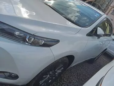 Toyota Harrier hybrid