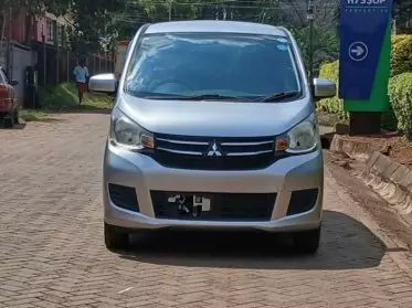 Mitsubishi Gk wagon