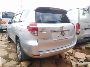 Toyota Vanguard