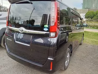 Toyota esquire