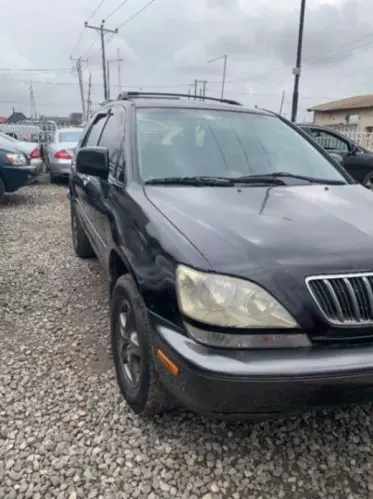 Lexus RX 300