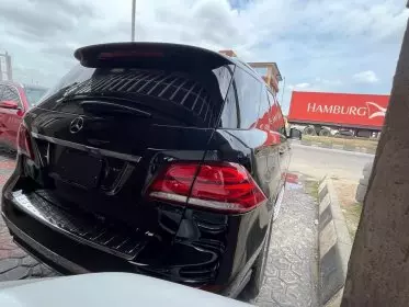 Mercedes-Benz GLE 350