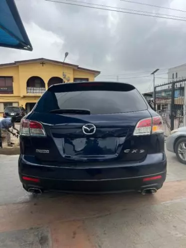 Mazda CX-9