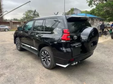 Toyota Landcruiser Prado