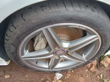 Mercedes-Benz C200