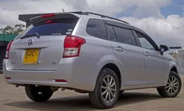 Toyota Fielder 