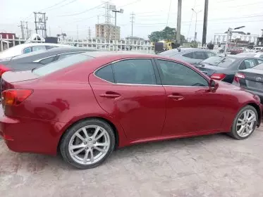 Lexus IS 250