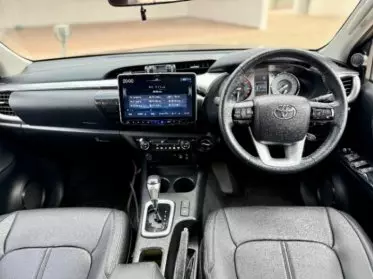 Toyota Hilux 