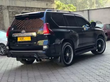 Toyota Landcruiser Prado