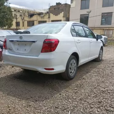 Toyota Axio 