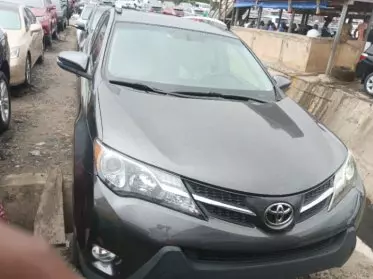 Toyota RAV 4
