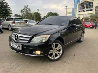 Mercedes-Benz C200