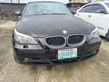 BMW 525