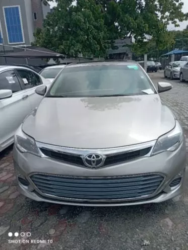 Toyota Avalon