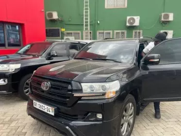 Toyota Land Cruiser
