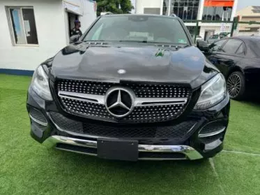 Mercedes-Benz GLE 400