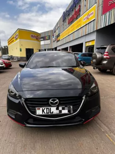 Mazda Axela