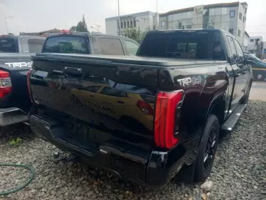 Toyota Tundra