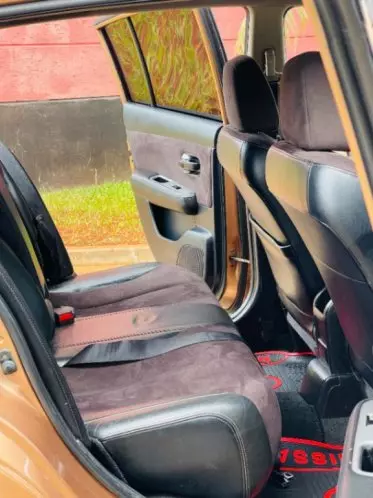 Nissan Tiida