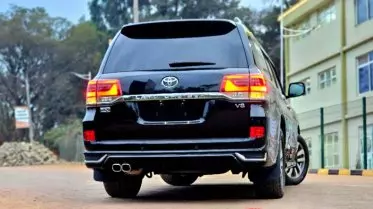 Toyota Landcruiser ZX