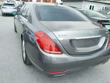 Mercedes-Benz S 550