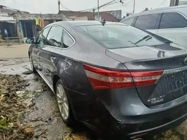 Toyota Avalon