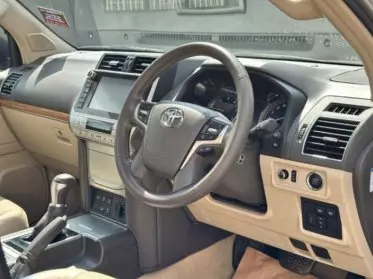 Toyota Land Cruiser Prado TX L