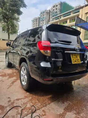 Toyota Vanguard 