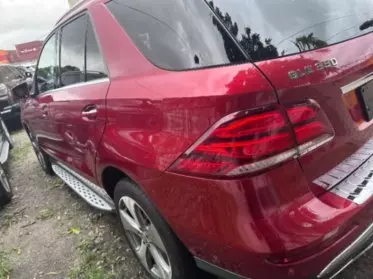 Mercedes-Benz GLE 350