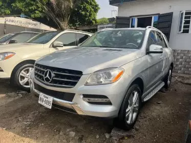 Mercedes-Benz ML 350