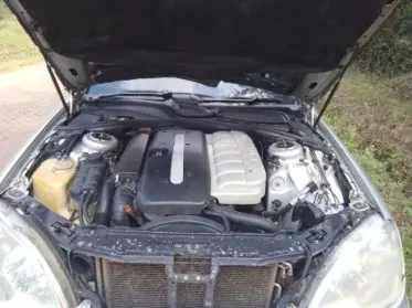 Mercedes-Benz S 320