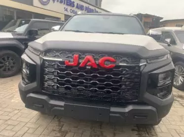 JAC T9
