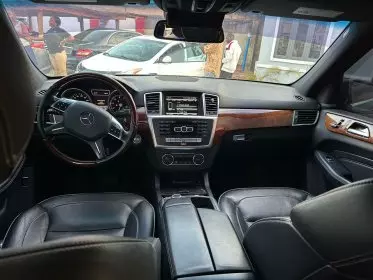Mercedes-Benz ML 350