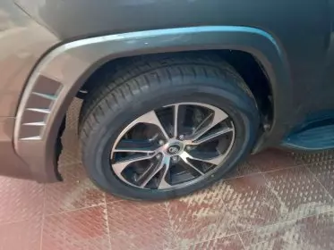 Toyota LAND CRUISER VGX