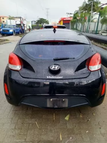 Hyundai Veloster