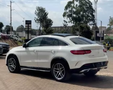 Mercedes-Benz GLE 350