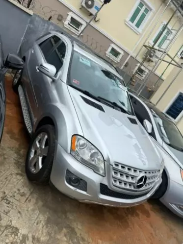 Mercedes-Benz ML 350