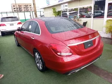 Mercedes-Benz C 300