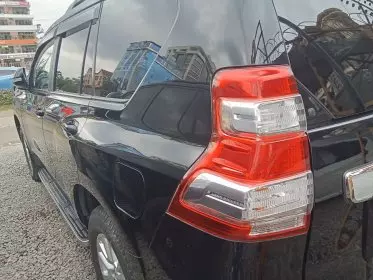 Toyota Landcruiser prado TZ