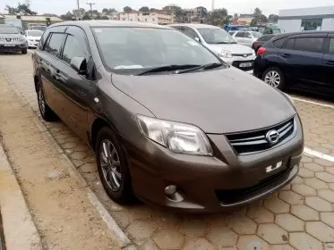 Toyota Fielder