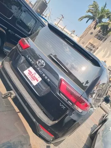 Toyota Land Cruiser VX