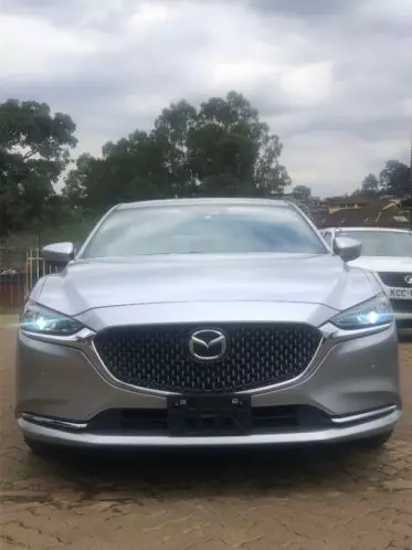Mazda Atenza 