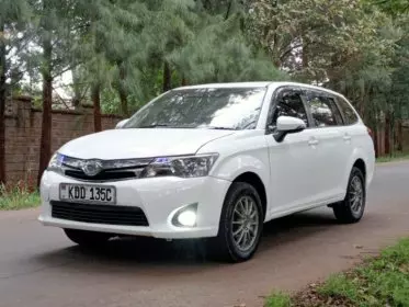 Toyota Fielder 