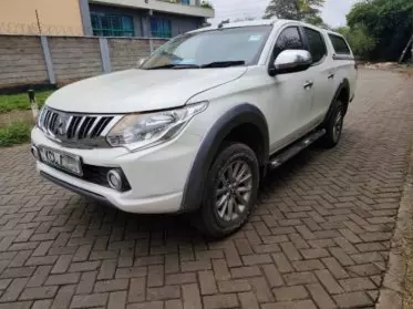 Mitsubishi L200 Double Cabin 4WD